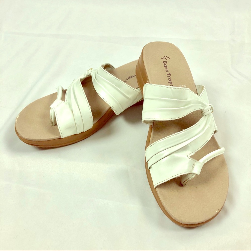 Bare Traps  “Jumpout” slip on slides